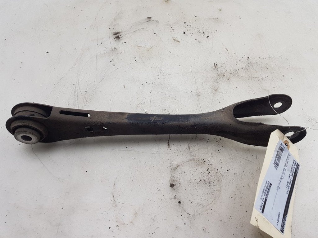 DRAAGARM LINKS ACHTER BMW 5 serie Touring (G31), Gebruikt, BMW