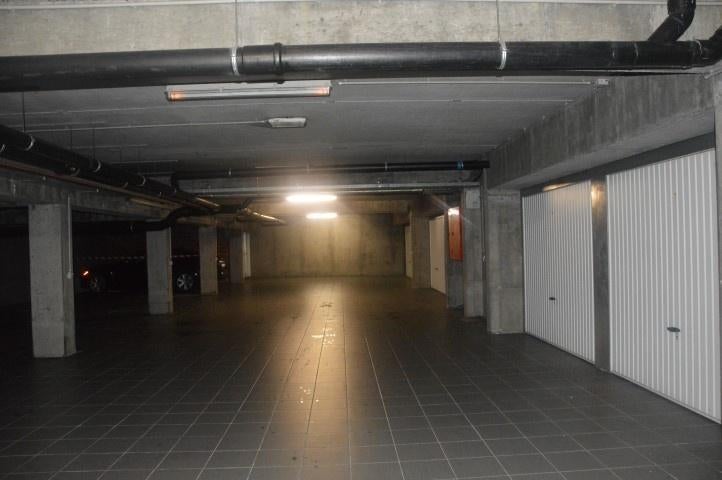 Garage te huur centrum Waregem, Immo