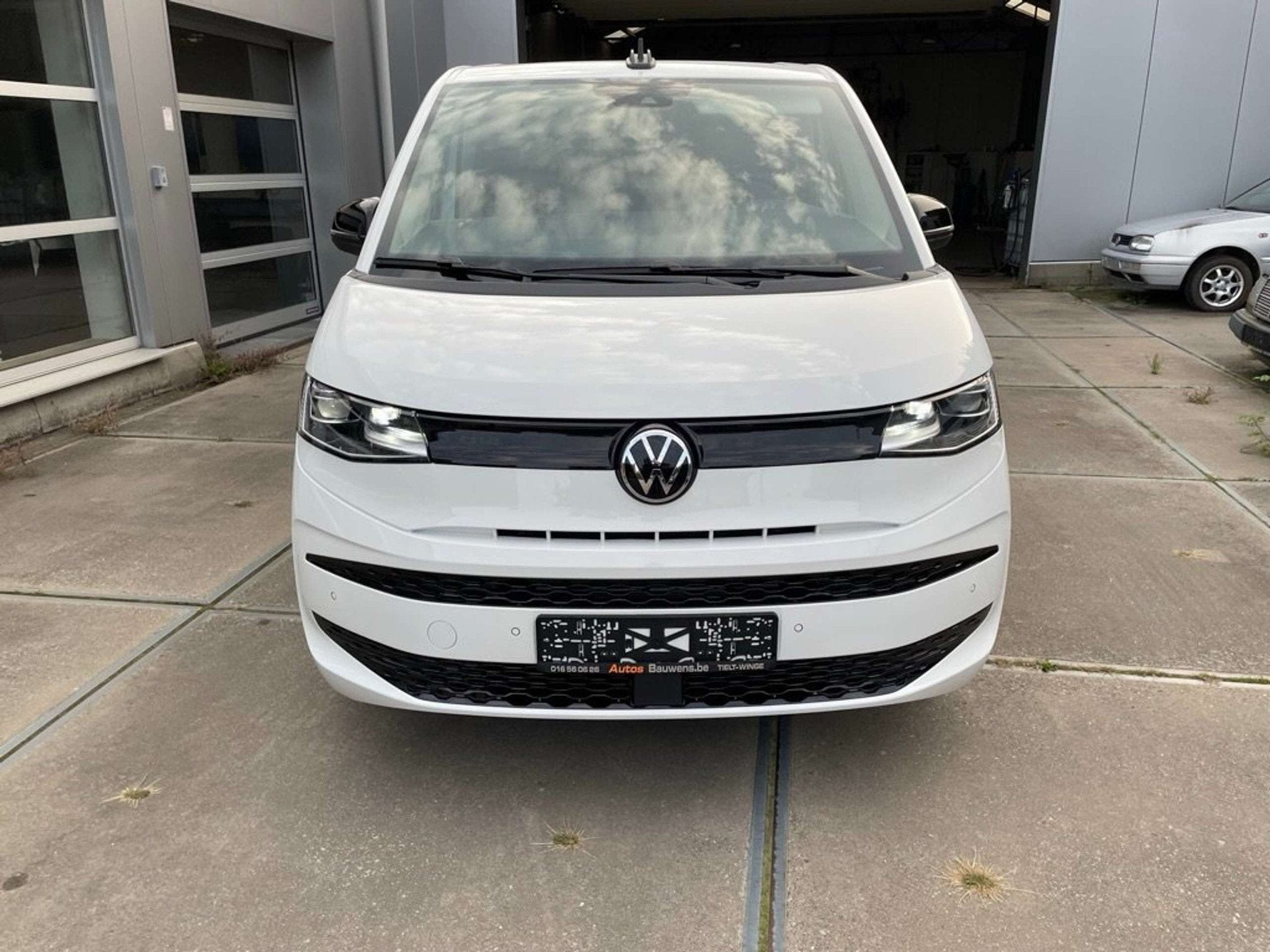 Volkswagen T7 Multivan 1.4 TSI PHEV Life DSG LANG PANODAK TR, Autos, 1395 cm³, Entreprise, 7 places, Autre carrosserie