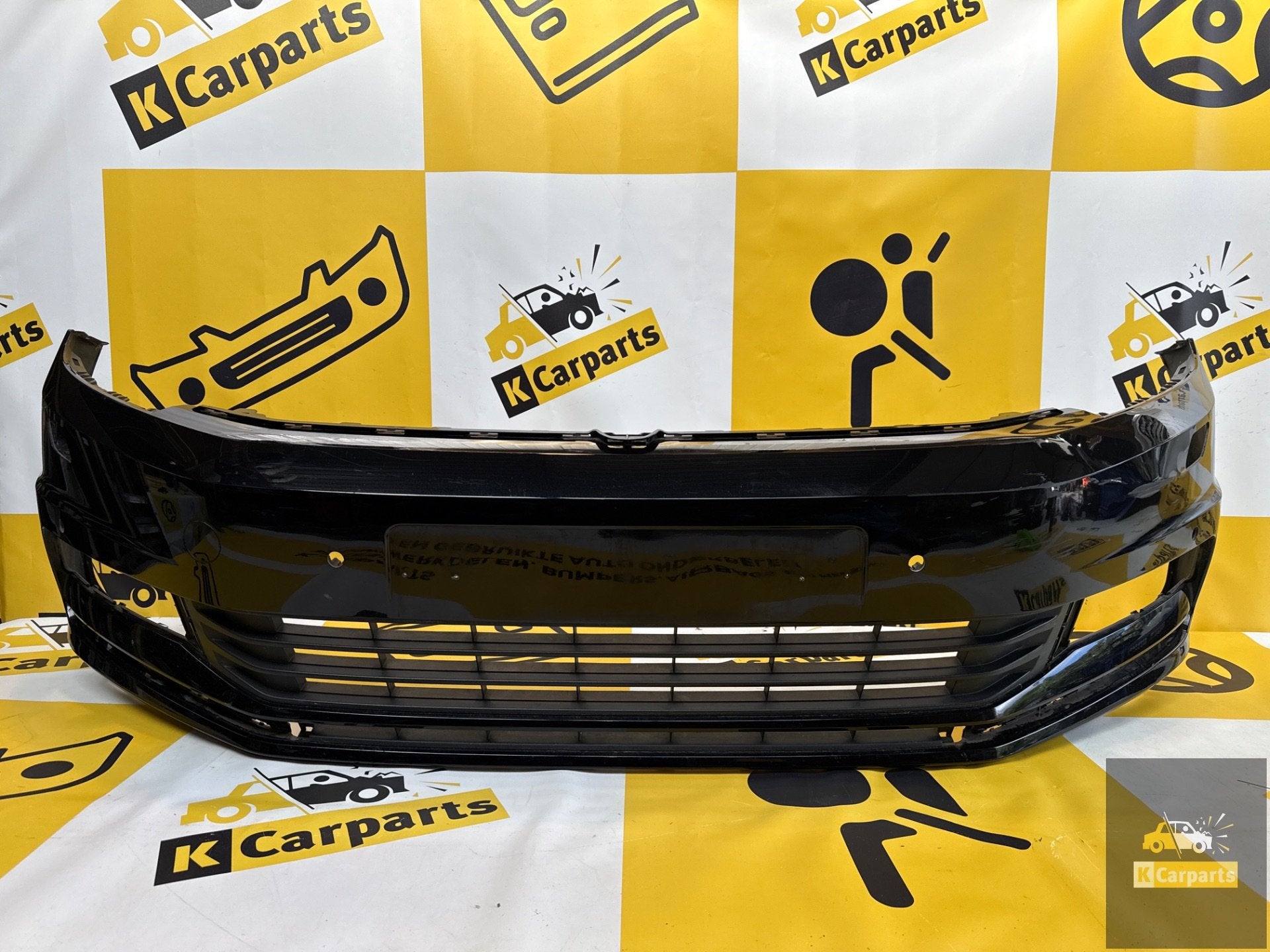 Voorbumper VW Touran 5TA bumper KLS 4xPDC 5TA807221A, Auto-onderdelen, Info@fabrikant.eu, Bumper, Fabrikant BV, Gebruikt