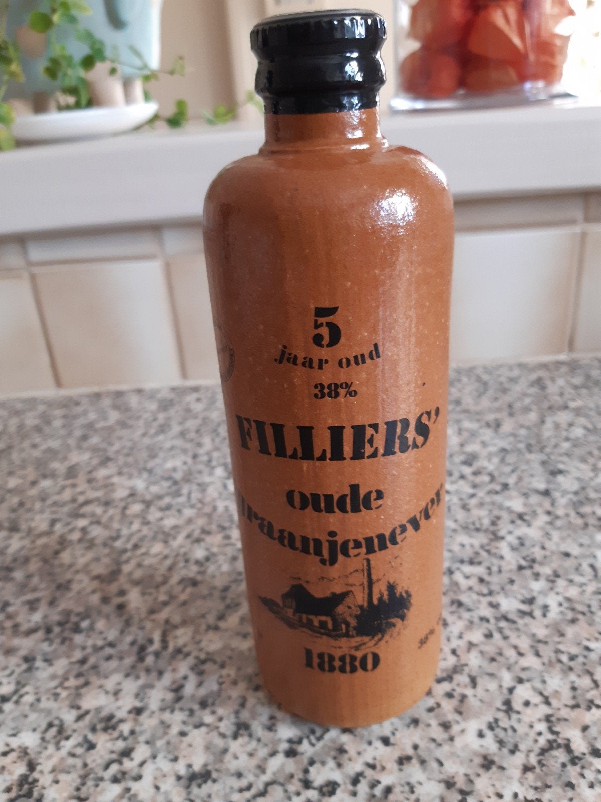 Filliers oude graanjenever, Verzamelen, Wijnen, Overige gebieden, Overige typen, Nieuw, Ophalen of Verzenden