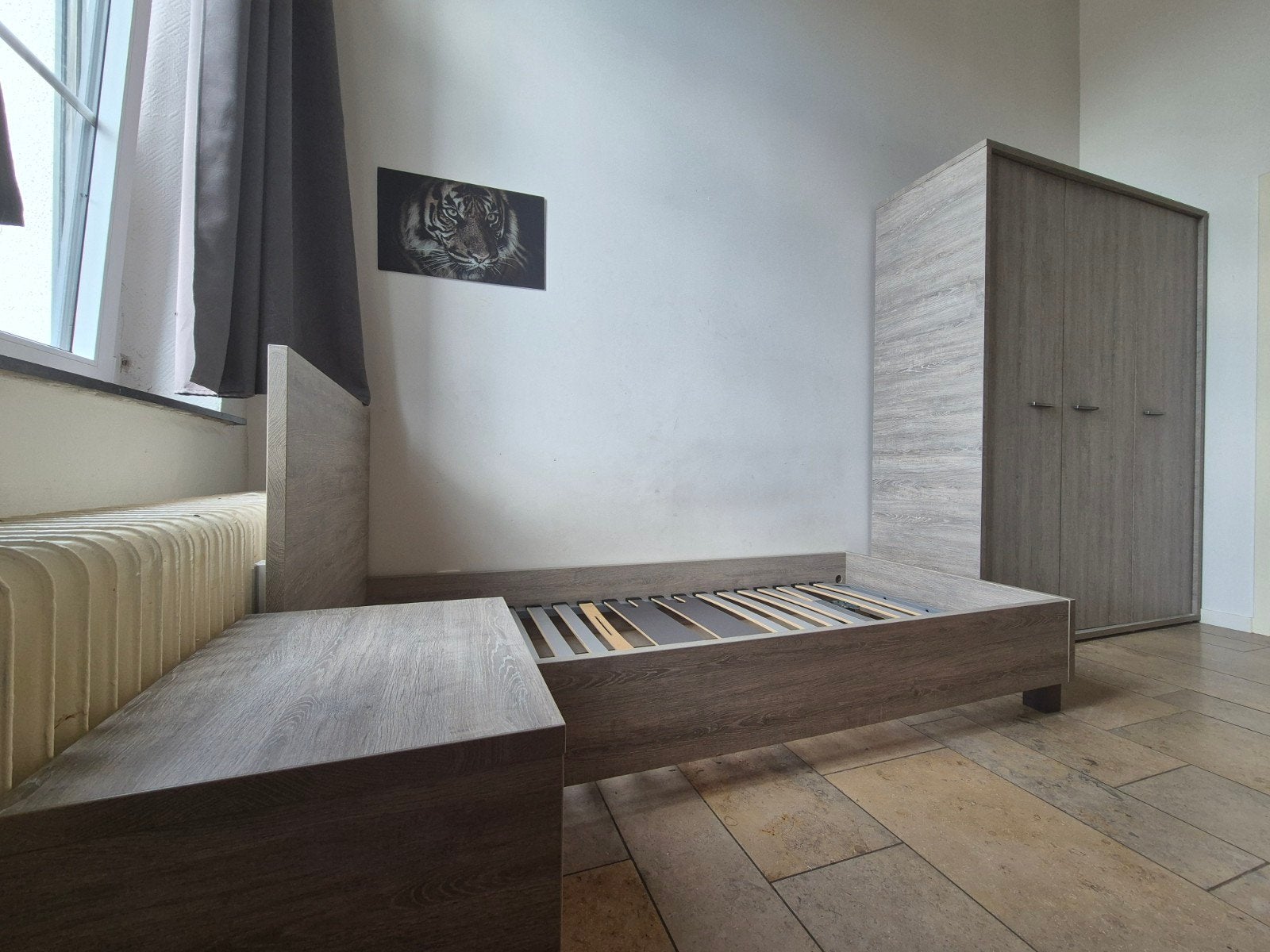 Chambre complète (Lit + Sommier, Armoire, Bureau, Bibliothèq, Enlèvement, Utilisé, Une personne