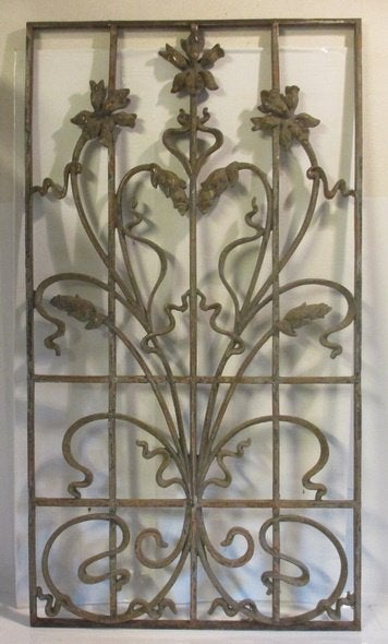 grille d'ornement art nouveau en fonte Guimard, Enlèvement