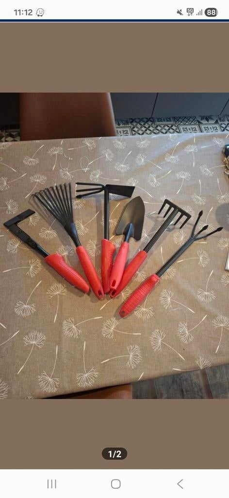 Outils de jardinage, Enlèvement