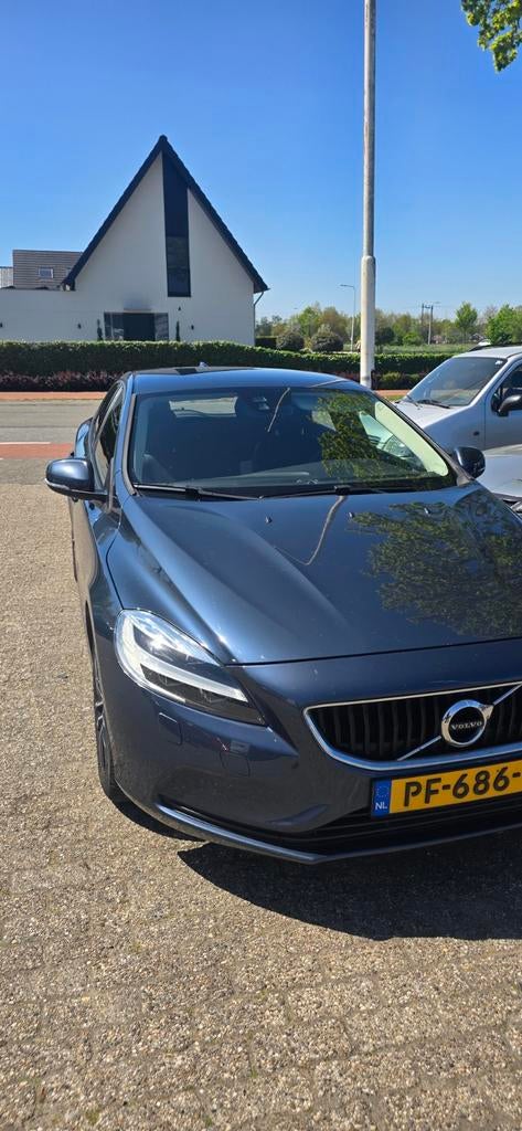 Volvo V40 automat 2.0d 2017, Autos, Achat, Entreprise, 5 portes, Diesel