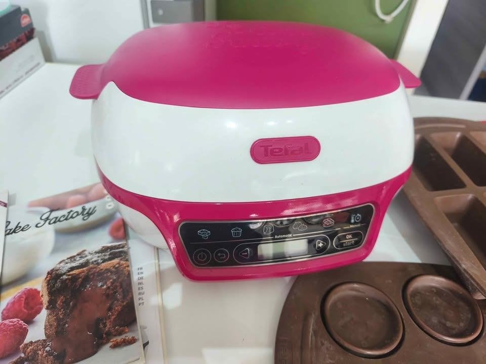 Tefal Cake Factory rose + extras, Tefal, Moins de 45 cm, Enlèvement, Utilisé