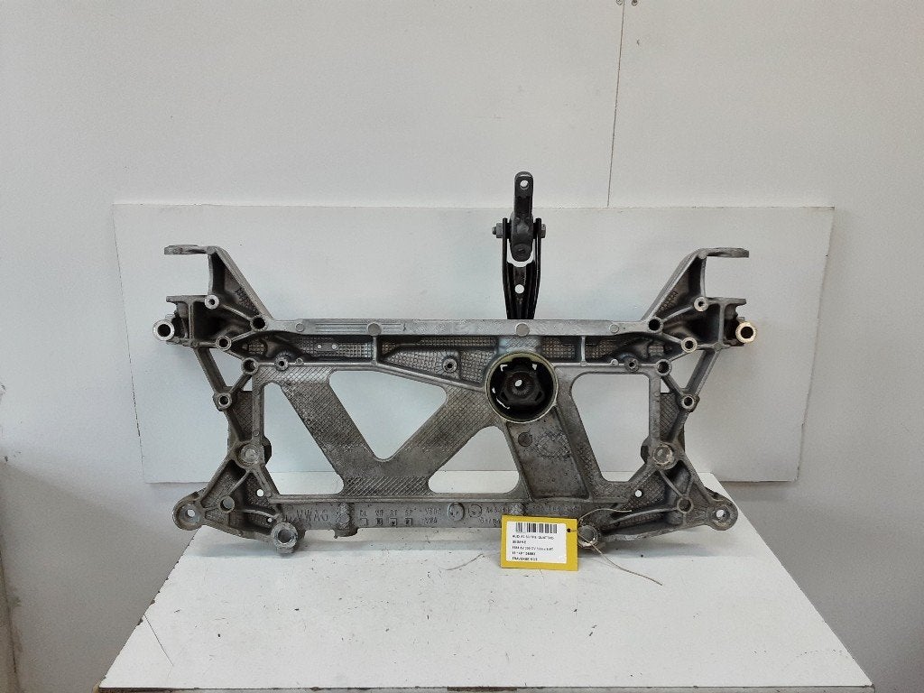 SUPPORT MOTEUR Audi S3 Limousine (8VM / 8VS) (5Q0199369G10), Auto-Union-Straße  1,
85057  Ingolstadt, DE, Info@audi.de, Audi, Utilisé