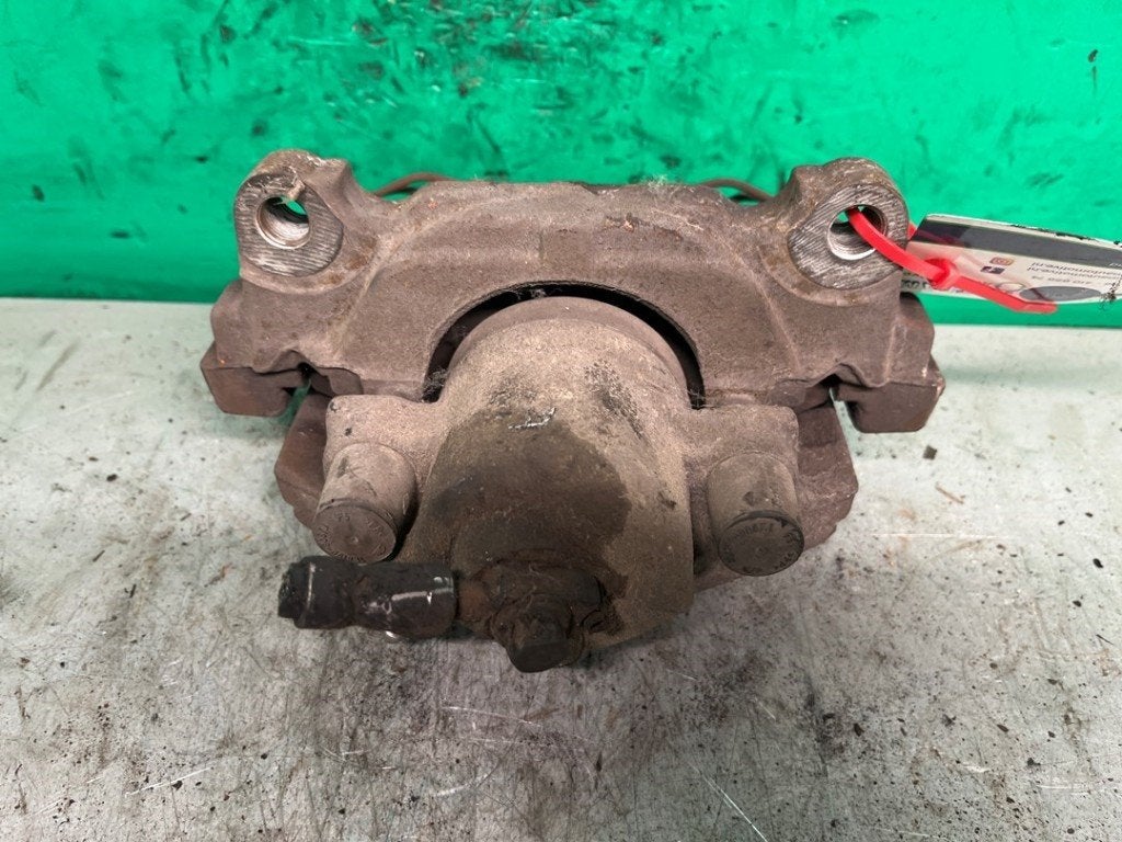 REMKLAUW RECHTS VOOR Audi A3 (8P1) (01-2003/08-2012), Gebruikt, Sodener Straße 9
65824  Schwalbach, DE, Audi, Continental Aftermarket & Services GmbH