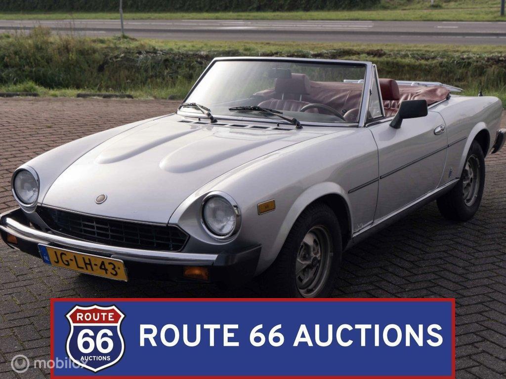 Fiat 124 Spider | 1979 | Route 66 Auctions, Zwart, Bedrijf, Handgeschakeld, Overige carrosserie