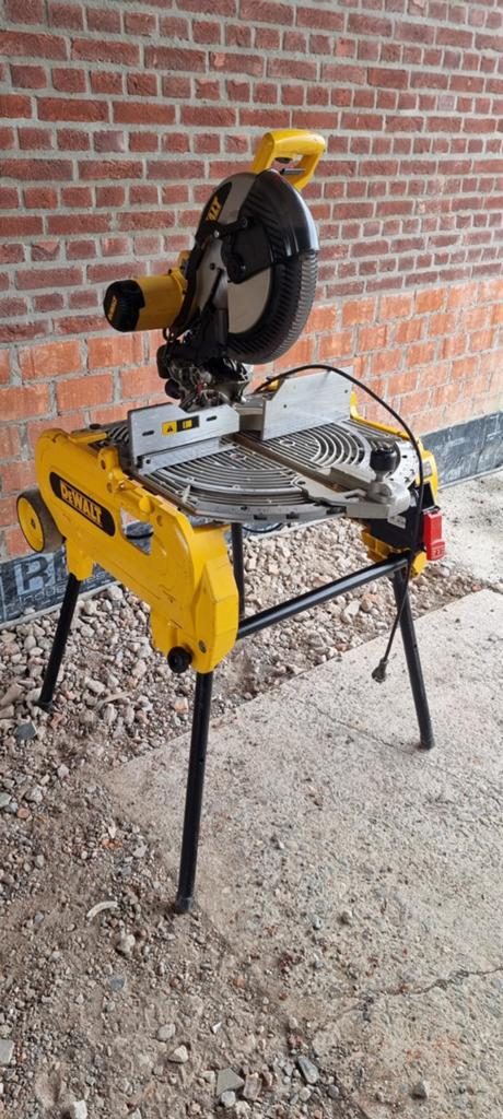 Tafel afkort- en verstekzaag / combinatiezaagmachine, Doe-het-zelf en Bouw, Gereedschap | Zaagmachines, Ophalen, Afkortzaag