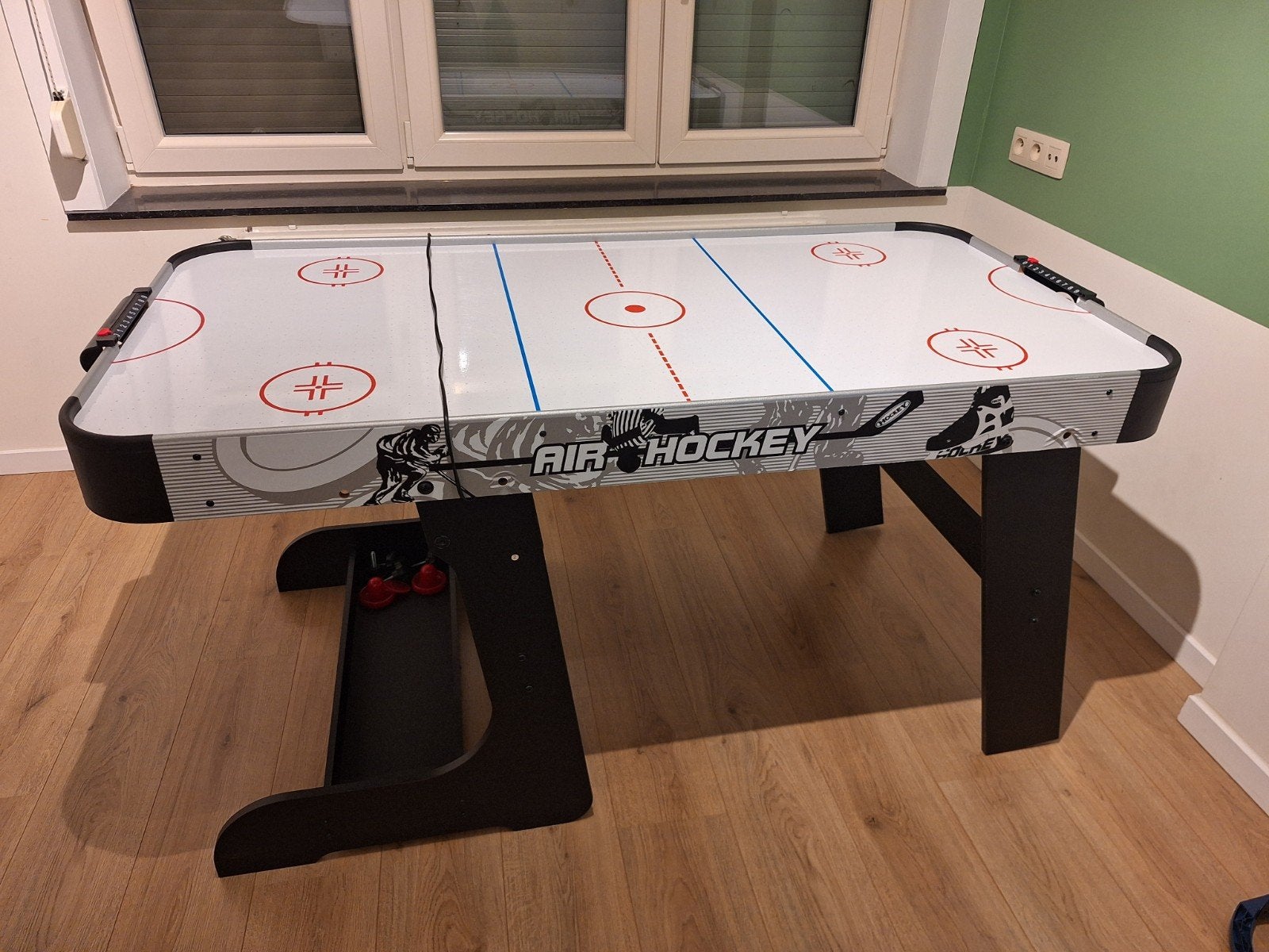 airhockey tafel opklasbaar, Ophalen