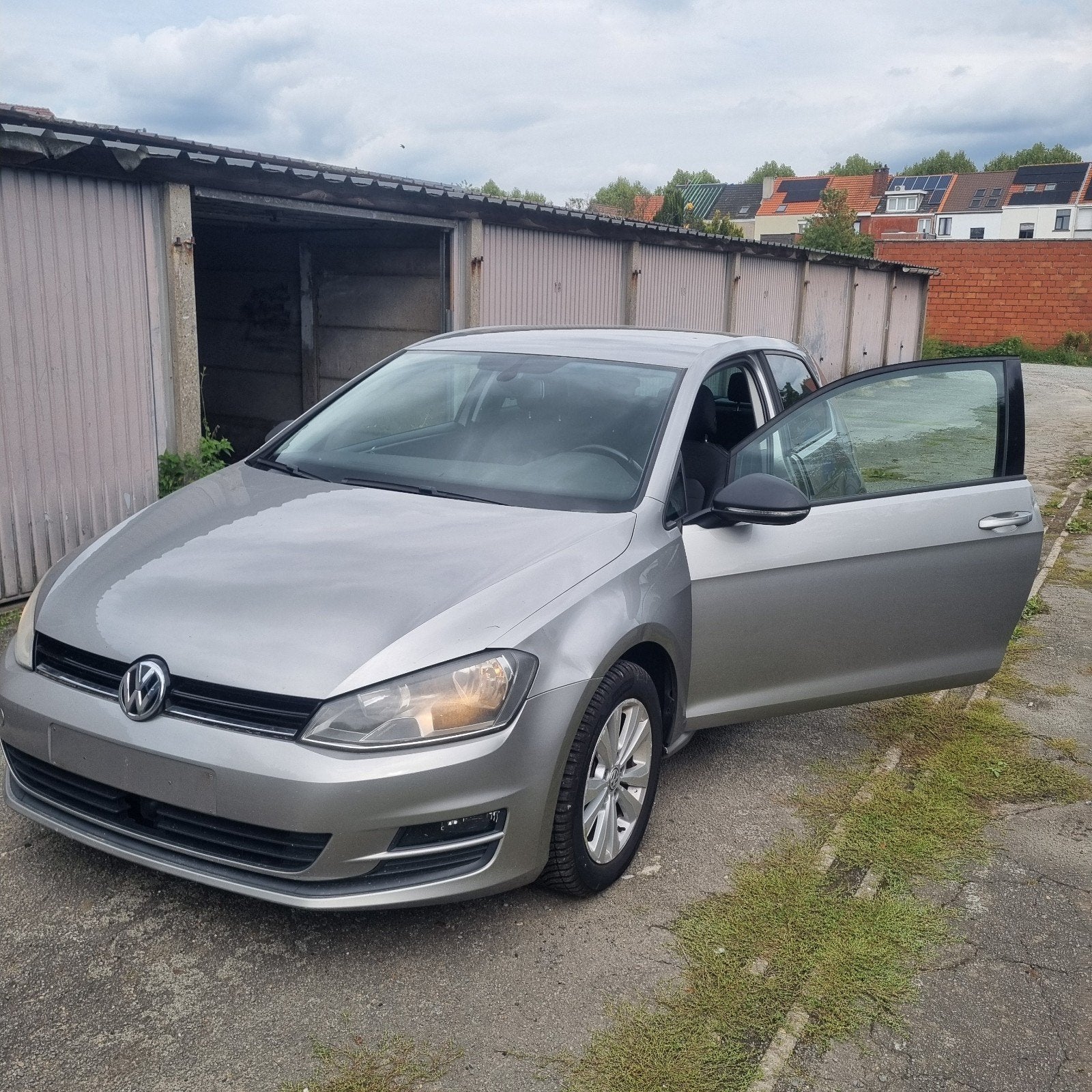 Golf 7 1.6 tdi euro5 rijdt prima 181.000 km, Auto diversen, Ophalen, Diesel, Volkswagen