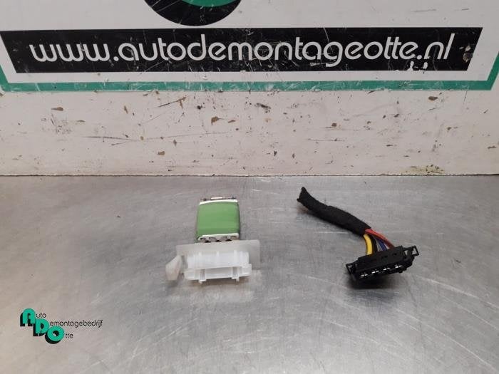Résistance chauffage d'un Volkswagen Golf (Golf 04-), Autos : Pièces & Accessoires, Climatisation & Chauffage, Volkswagen, -, 3 mois de garantie