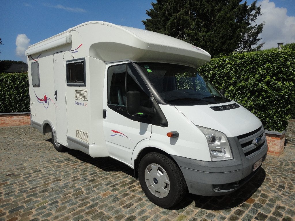 Mobilhome challenger genesis Trigano FD2 - 8/2010 - gek.v.v., Caravans en Kamperen, Mobilhomes, Chemisch toilet, Ford, Tot en met 2