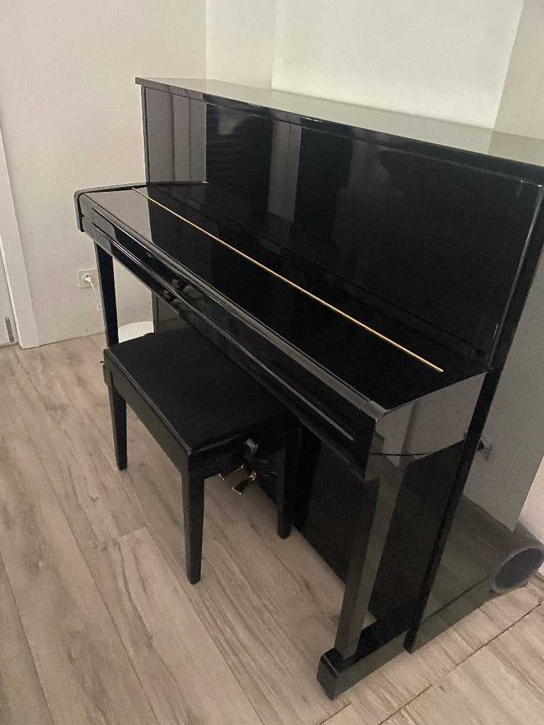 Yamaha B2 PE – Piano droit noir laqué – Excellent état, Brillant, Comme neuf, Enlèvement, Piano