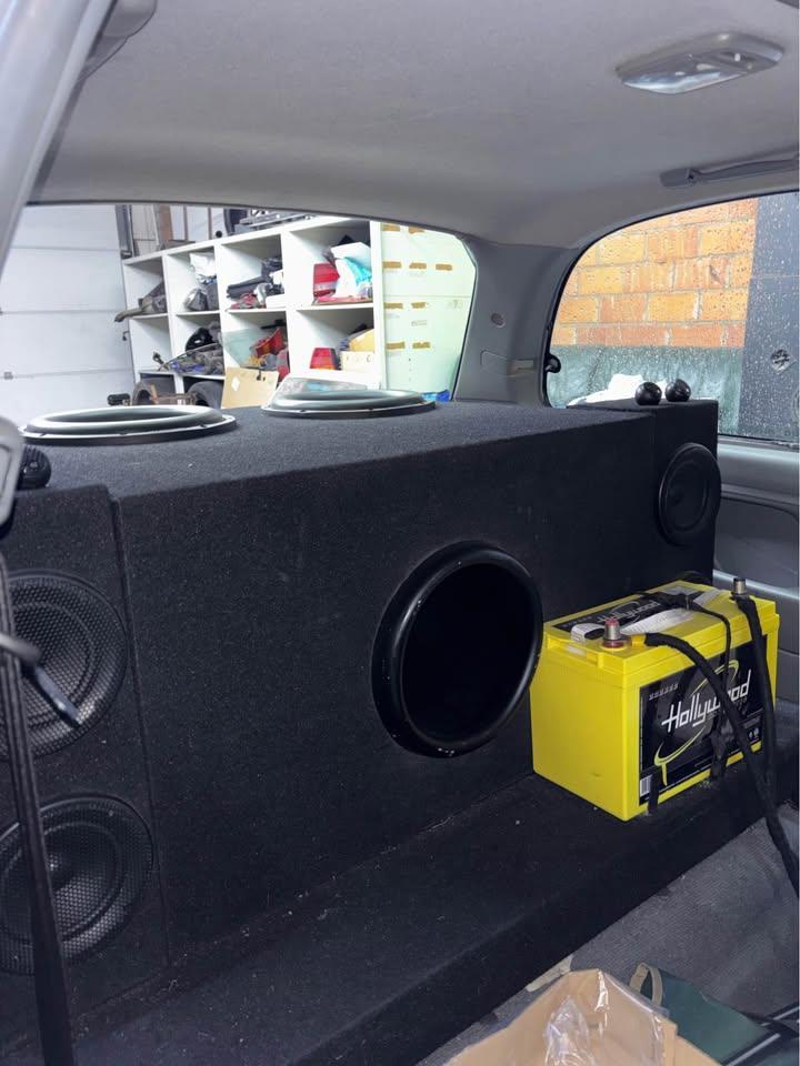 Lege Subwooferkist voor 2x12inch subwoofers, Ophalen, Zo goed als nieuw