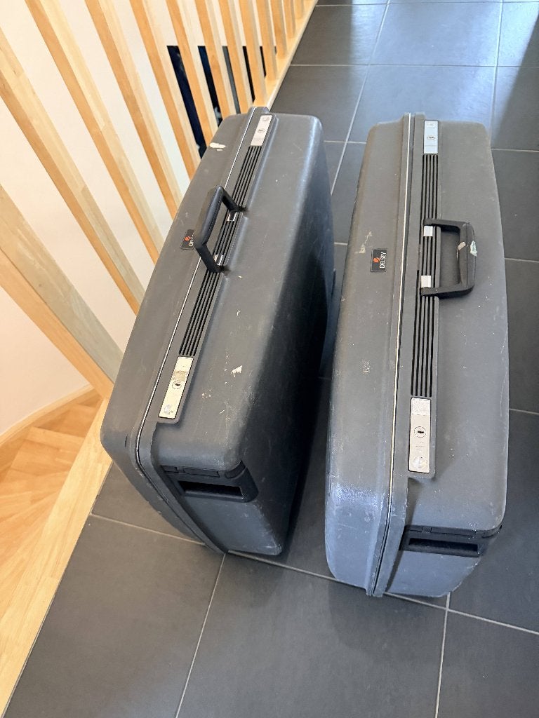 Valises Desley 52x31x75, 35 à 45 cm, 70 cm ou plus, Plastique dur, Enlèvement