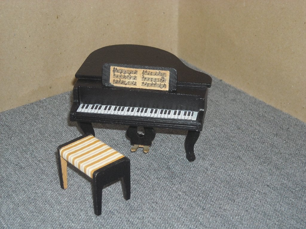 Lundby vleugelpiano (overschilderd) met krukje, Enlèvement ou Envoi, Utilisé