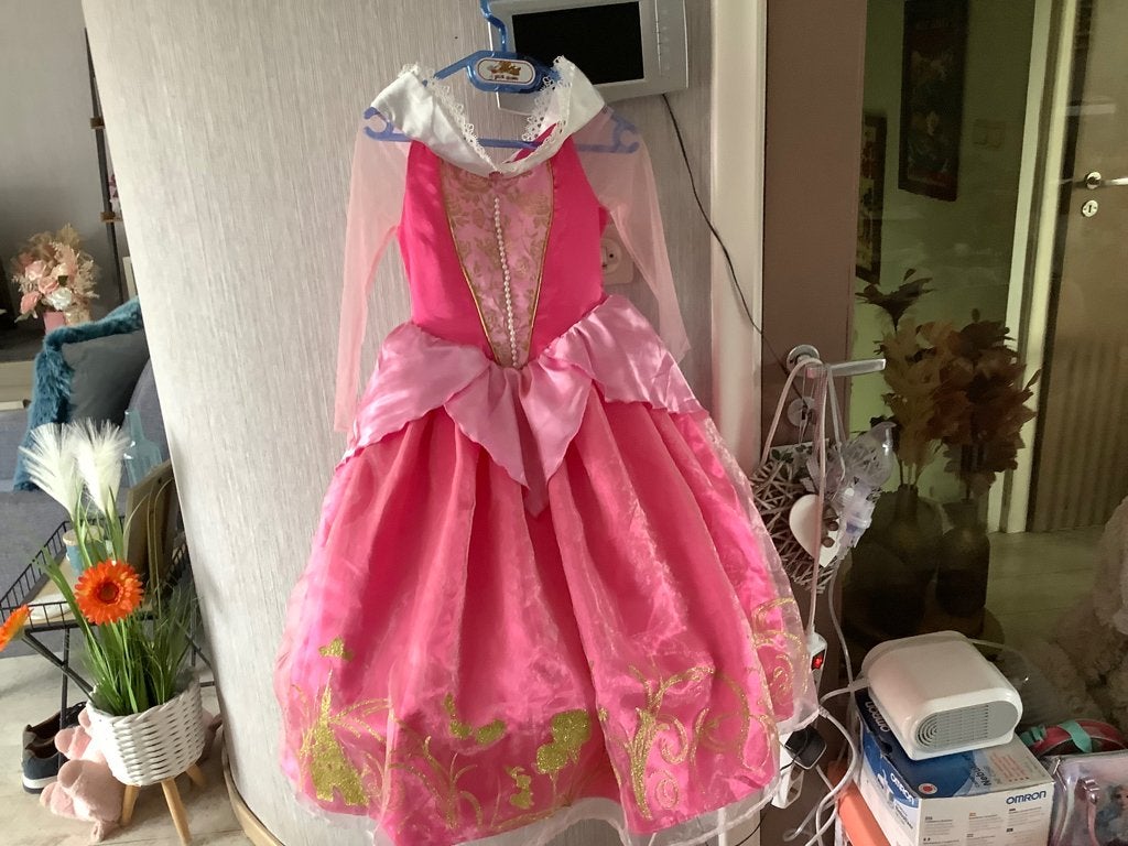 Robe Disney Sleeping Beauty (Taille 116), Enlèvement ou Envoi, Comme neuf, 110 à 116, Fille