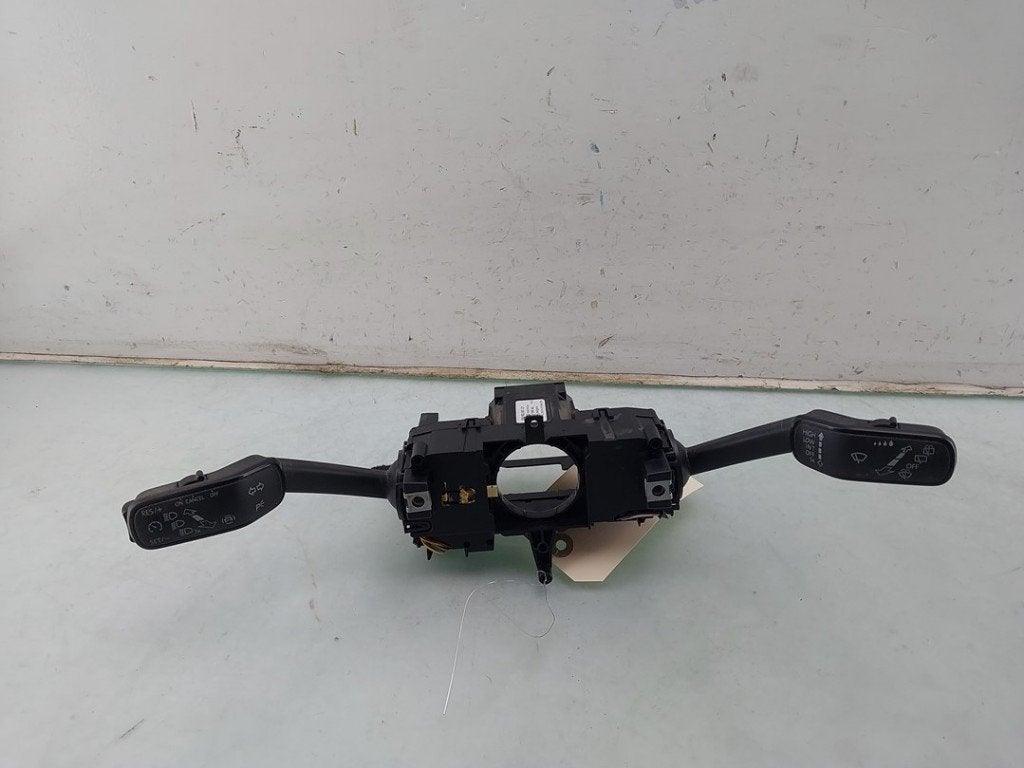 COMBISCHAKELAAR STUUR Skoda Scala (|2Q0953507CP|), Auto-onderdelen, Dashboard en Schakelaars, Skoda, Gebruikt