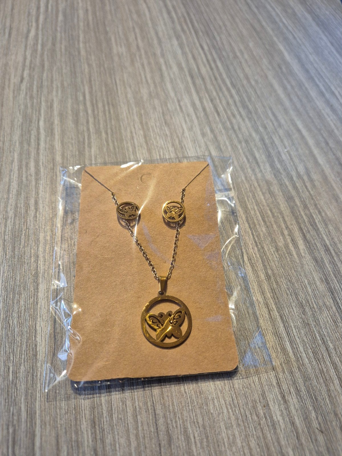 Oorbellen met bijpassende ketting goudkleurig, Verzenden, Goud, Overige materialen