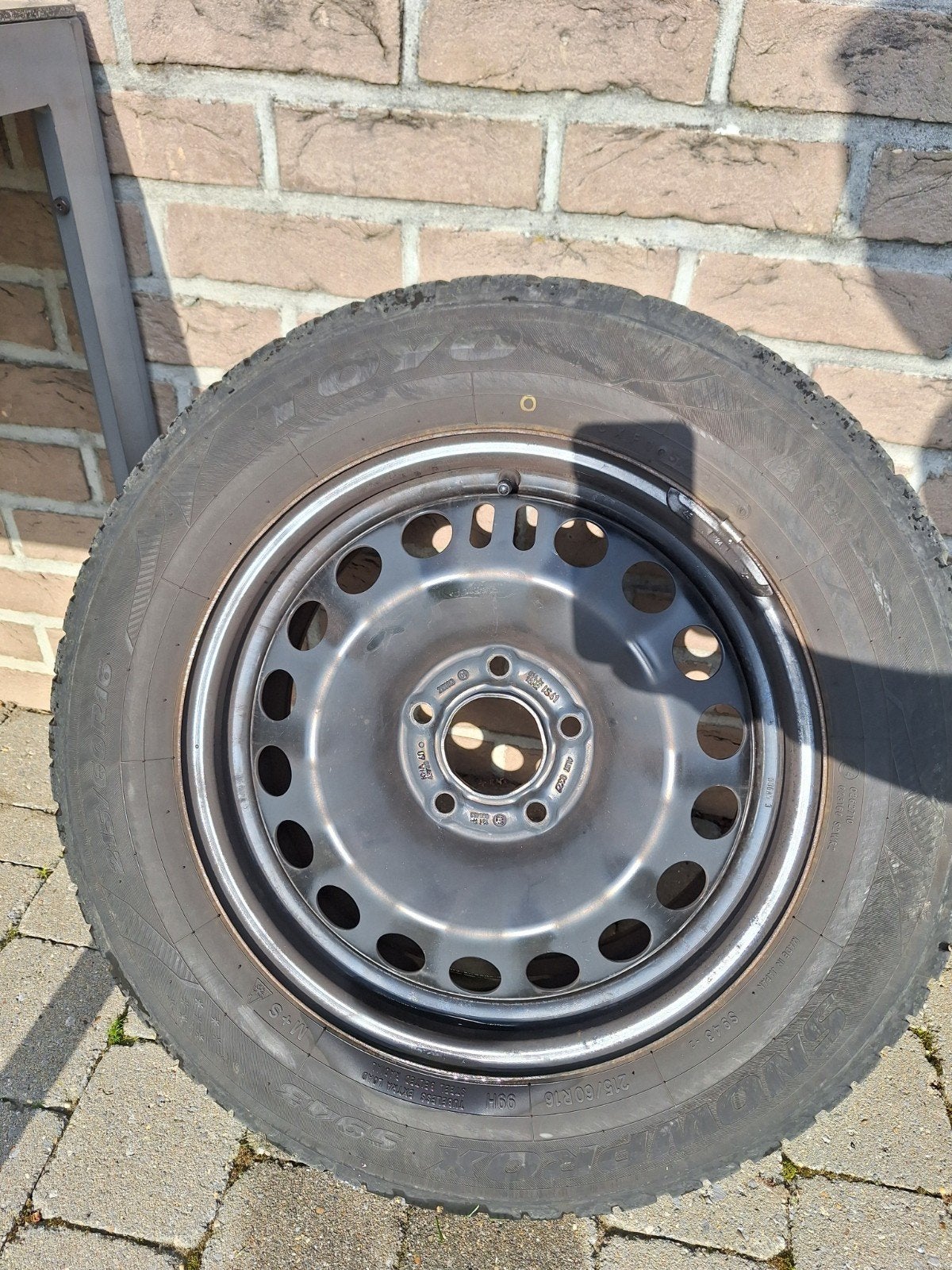 4 winterbanden op velg 215/60R16, Auto-onderdelen, Ophalen, 215 mm, 16 inch, Banden en Velgen