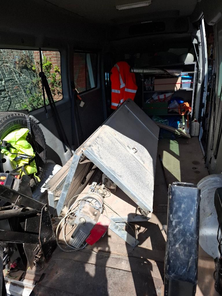 Portail sectionnel AVEC PORTE - B=2m05 H=3m00, Malines