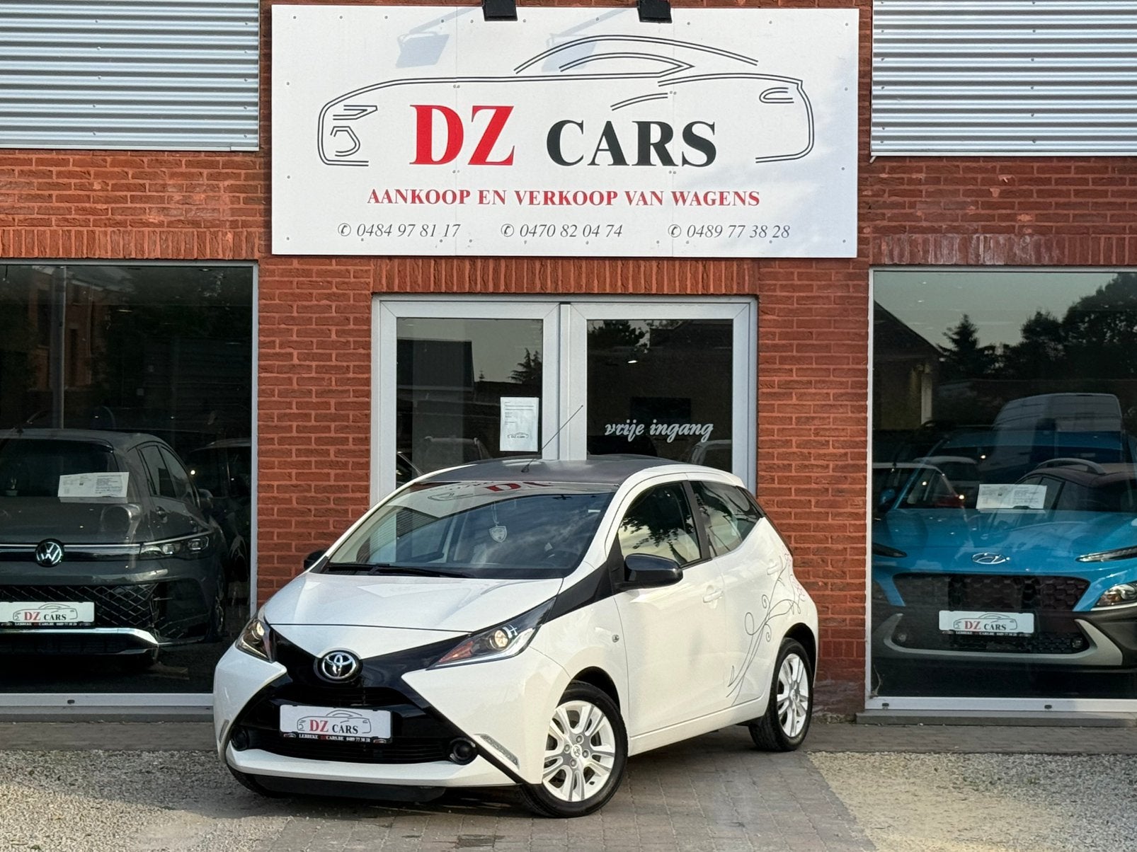 TOYOTA AYGO 1.0I 69PK |AIRCO | BLUETOOTH | CAMERA | LED |, Auto's, Toyota, Voorwielaandrijving, Stof, https://public.car-pass.be/vhr/0bdbc12d-61ad-4dbb-a2ec-6b889cc2fa19