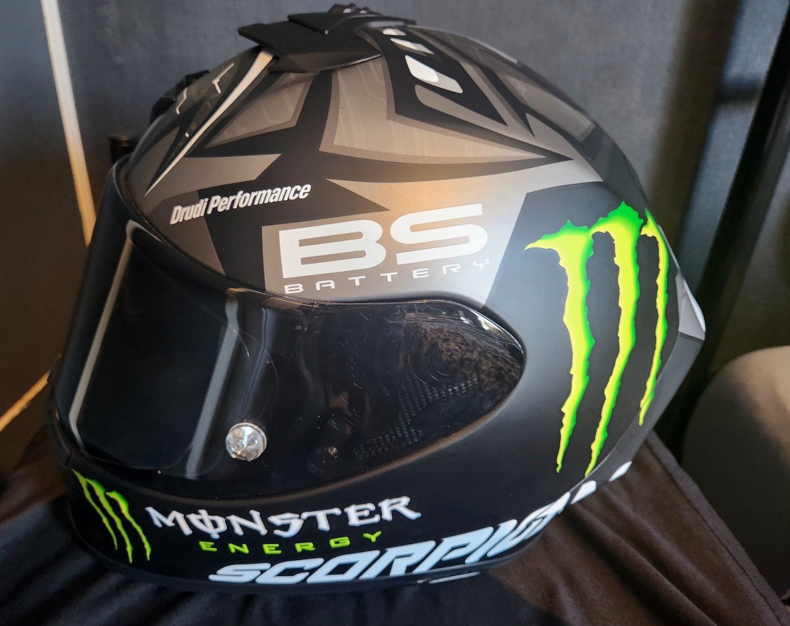 Casque scorpion exo r1 quartararo monster, Ophalen of Verzenden