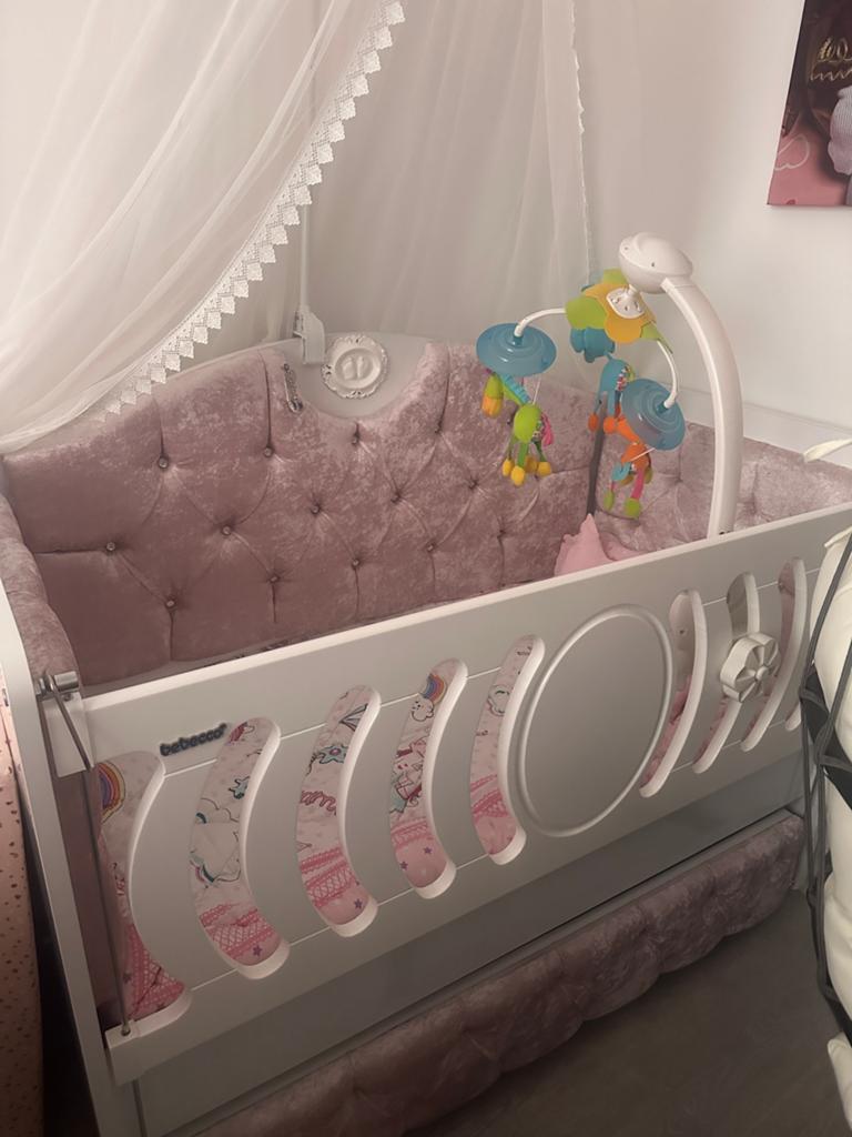 Baby bed, Ophalen, Zo goed als nieuw