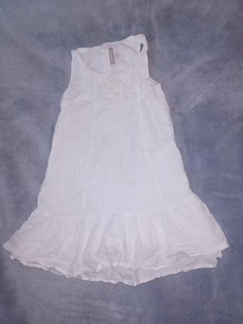 2 robes pour 5euros taille 5 ans, Enfants & Bébés, Vêtements enfant | Taille 110, Enlèvement ou Envoi