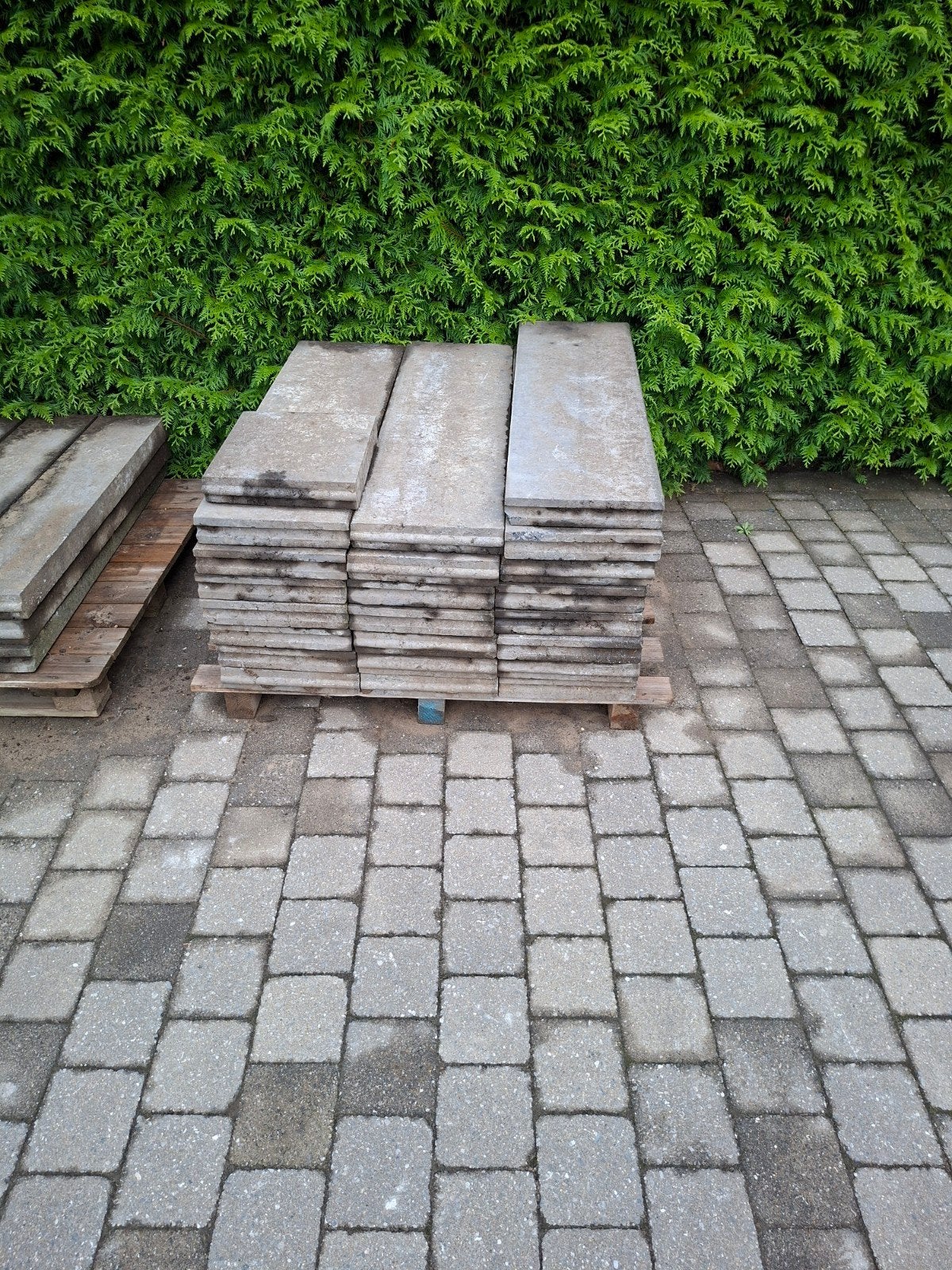 boordstenen beton 100x40x6cm, Ophalen