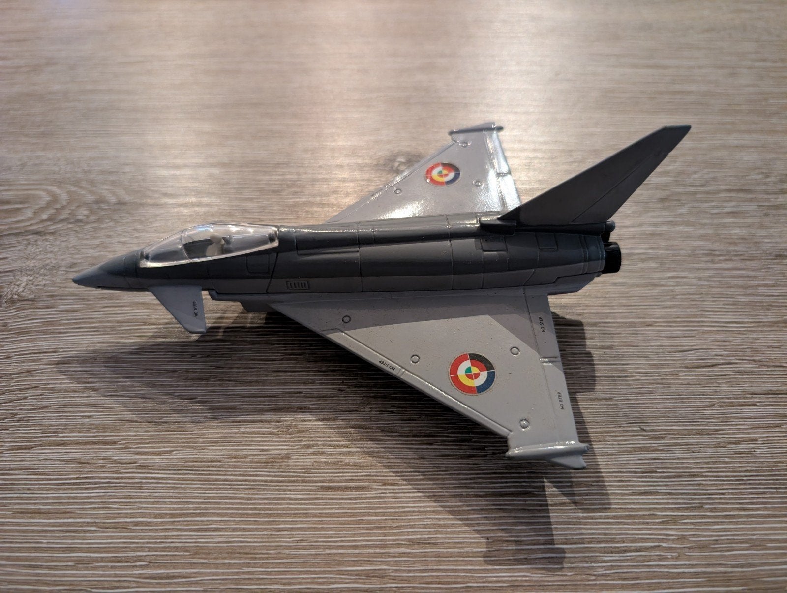 Avion de combat miniature ERTL Eurofighter typhoon JF90, Enlèvement ou Envoi, Comme neuf, Modèle réduit