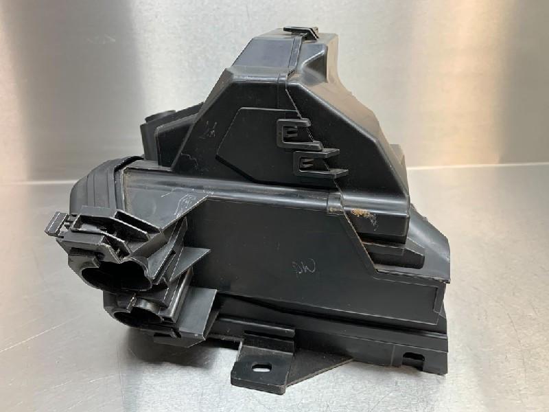 BOITIER FUSIBLES Nissan Note (E12) (08-2012/12-2016), Utilisé, Nissan