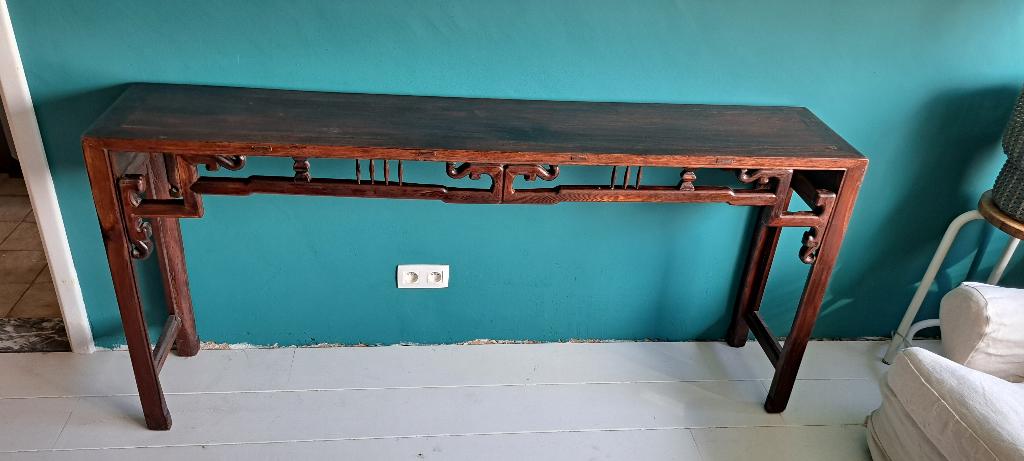 Chinese consoletafel, Ophalen