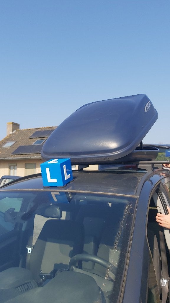 auto dakkoffer Bermude 425, Ophalen, Zo goed als nieuw