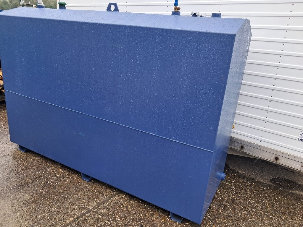 Mazouttank 2280 liter dubbelwandig ( bijna nieuw ), Ophalen