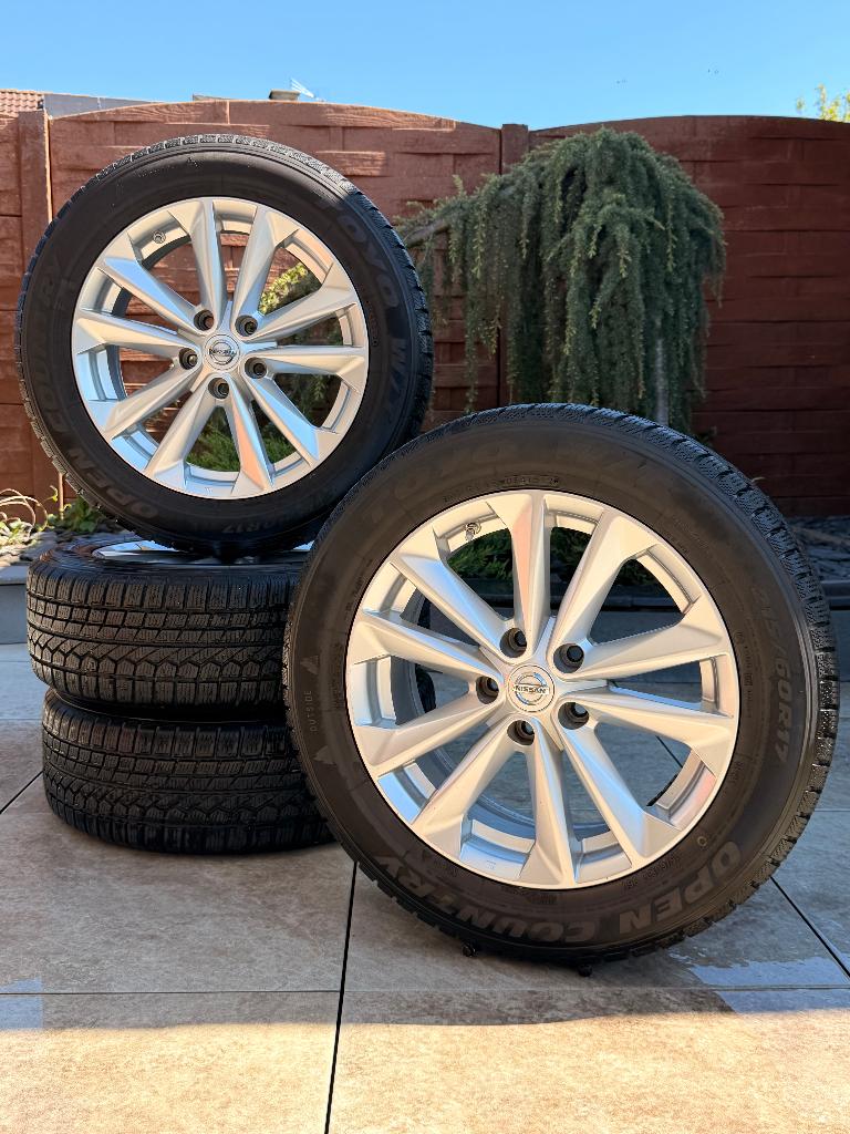 Original 17" Nissan Qashqai Jantes et Pneus M22, Enlèvement, Utilisé