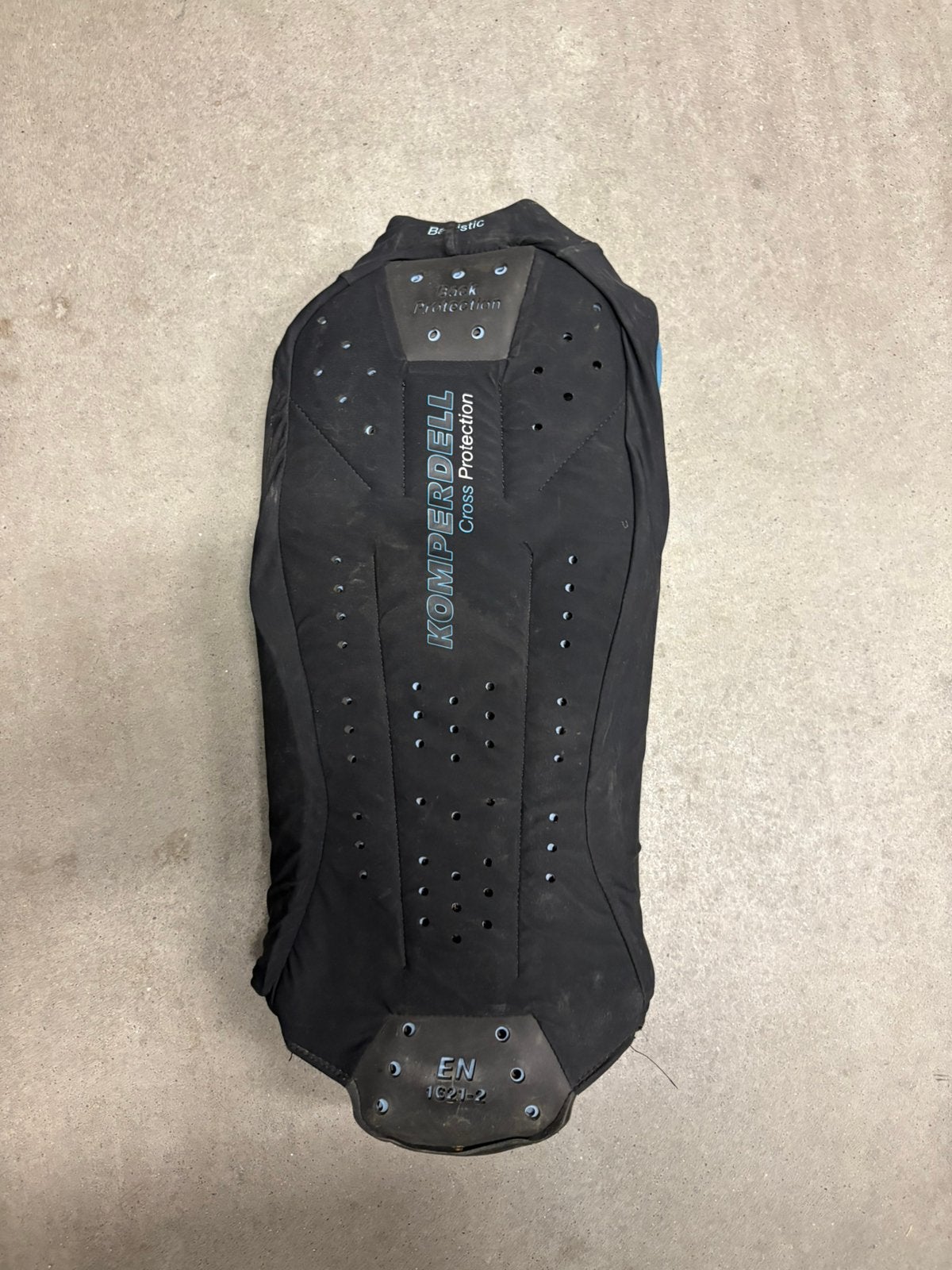 Komperdelle, Dieren en Toebehoren, Bodyprotector, Ophalen, Gebruikt, Overige maten