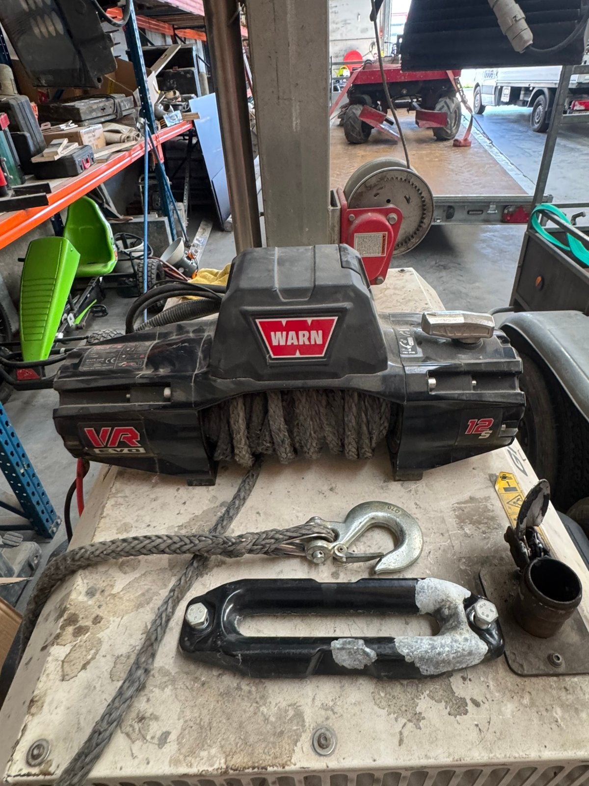 Winch warn vr evo 12s 12v, Auto-onderdelen, Ophalen