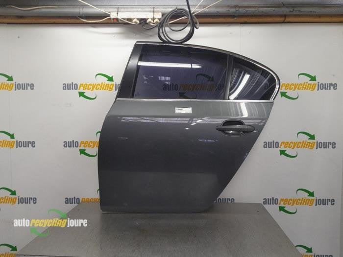 Portier 4Deurs links-achter van een BMW 5-Serie (A36), Gebruikt, -, Deur, -