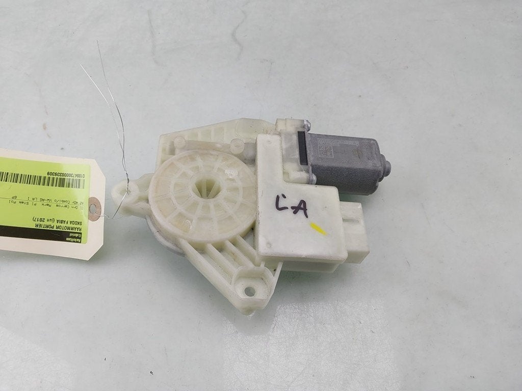 MOTEUR LEVE VITRE ELECTRIQUE Skoda Fabia III Combi (NJ5), Autos : Pièces & Accessoires, Dhr. J. Ham, Administratie@autoham.nl