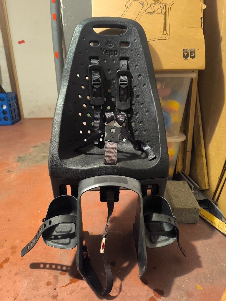 Thule Yepp Maxi zwart fietsstoeltje, Ophalen, 15 t/m 25 kg, YEPP/THULE, Achterzitje