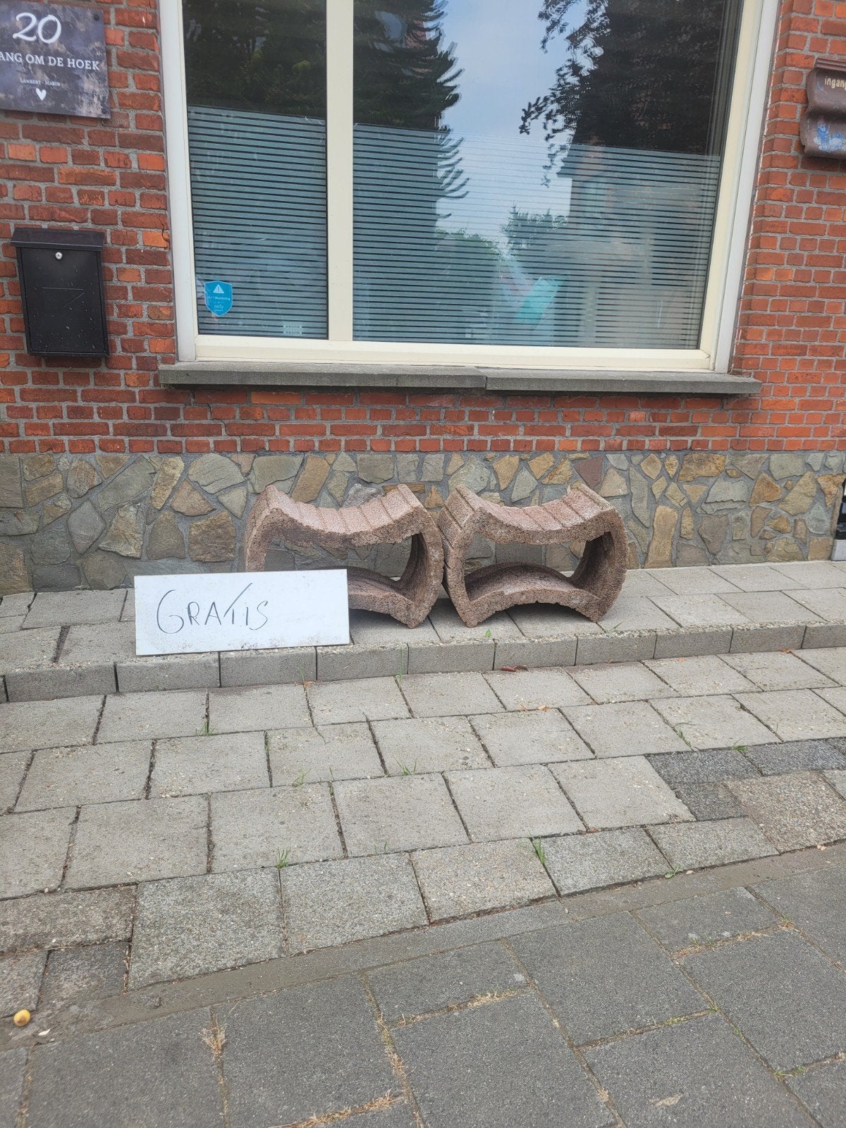 Bloembakken, Ophalen