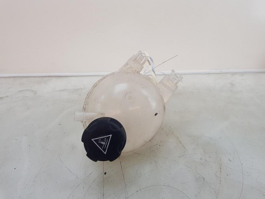 EXPANSIERESERVOIR Citroën C3 (SX / SW) (01-2016/05-2018), Gebruikt, Citroën