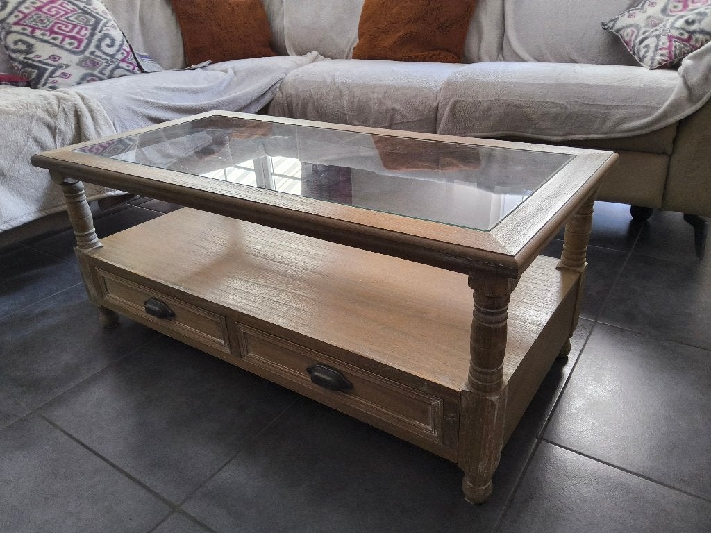A vendre  table basse en bois, ornée de délicates vitres !, 100 à 150 cm, Chêne, Enlèvement, Utilisé