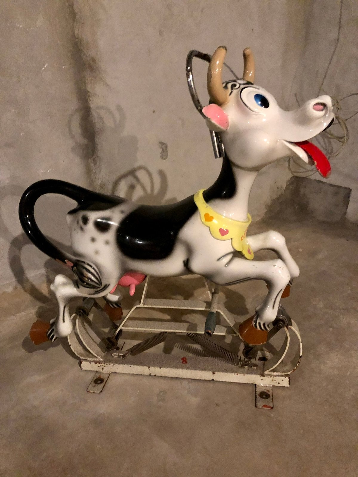 Oude houten Kermis koe - Bernard Kindt, Ophalen