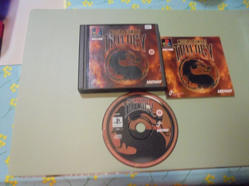 Playstation 1 Mortal Kombat Trilogy (CIB) (zie foto's), Games en Spelcomputers, Games | Sony PlayStation 1, Gebruikt, Vechten