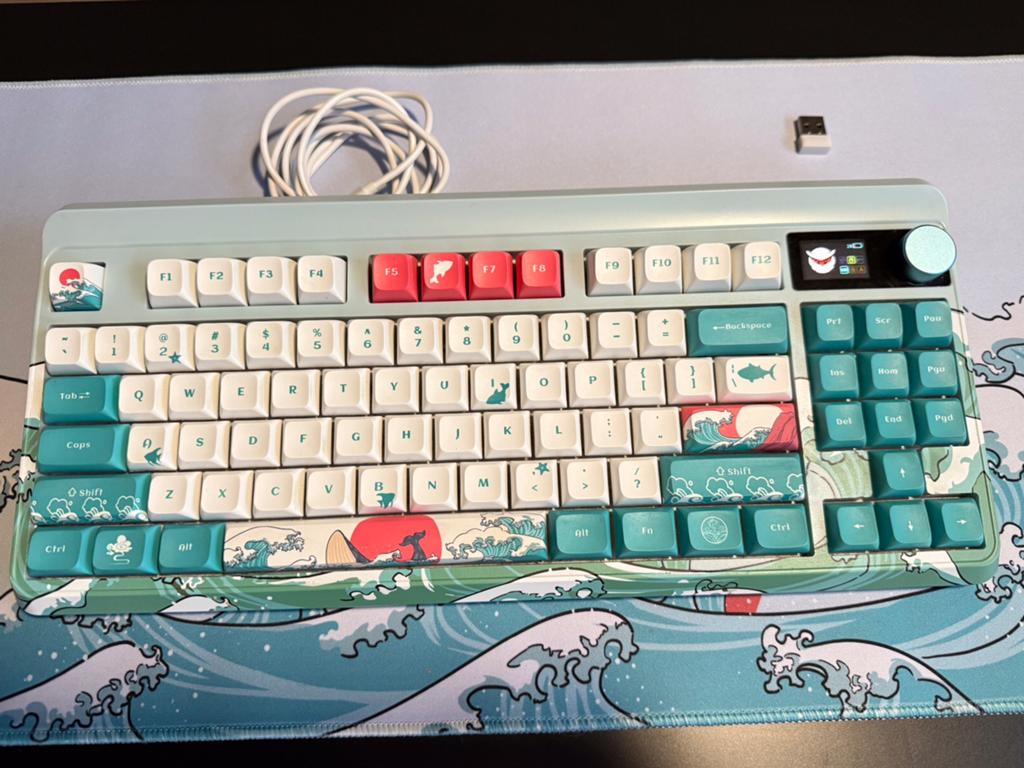 XVX keyboard met muismat, Games en Spelcomputers, Spelcomputers | Overige, Ophalen of Verzenden, Zo goed als nieuw