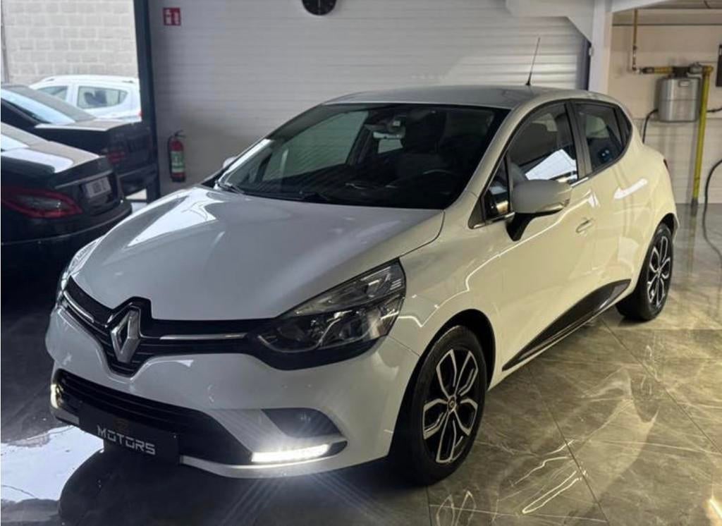 Renault Clio | Diesel | Euro 6, Auto's, Stof, Gebruikt, 4 cilinders, Wit